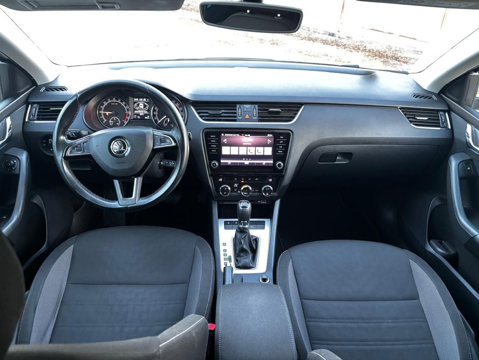 SKODA Octavia 2019 — imagine 5