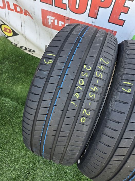 245 45 20 michelin