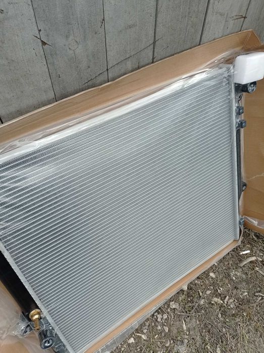 Продам новый радиатор