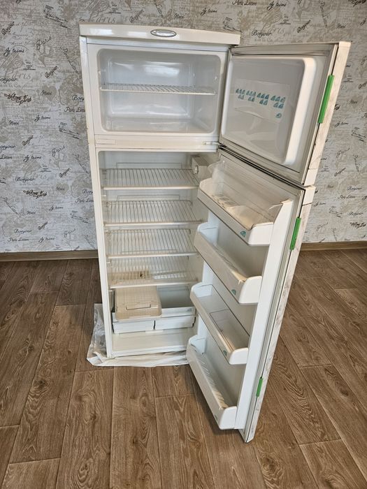 Хладилник с фризер Bompani