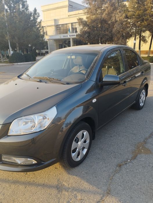 Прдаю свою машину