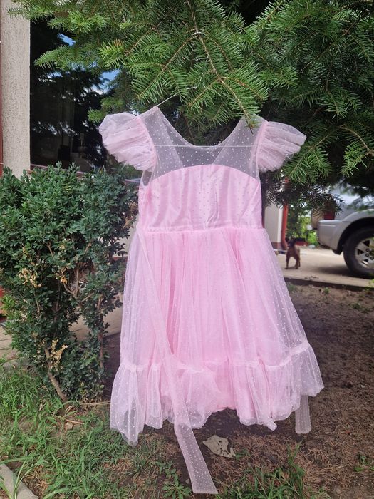 Vand rochiță superba