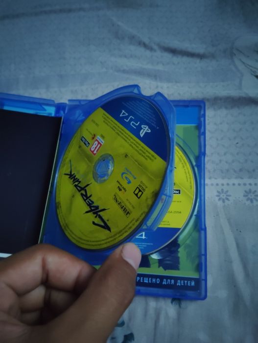 Plastation 4 . Diski . Sodiladi .