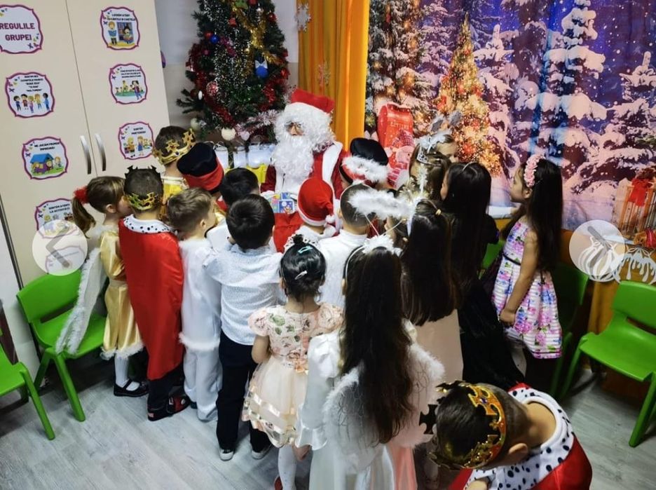 Moș Crăciun de închiriat