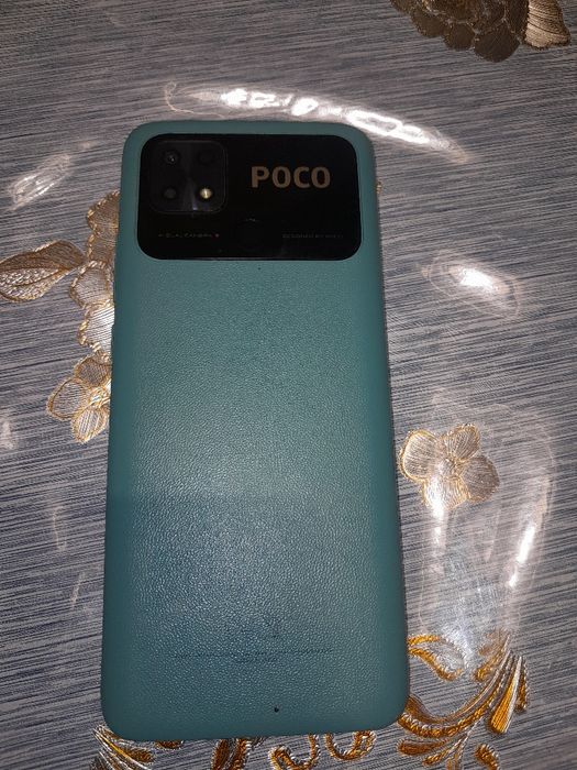 Poco c40  xotira 4/64