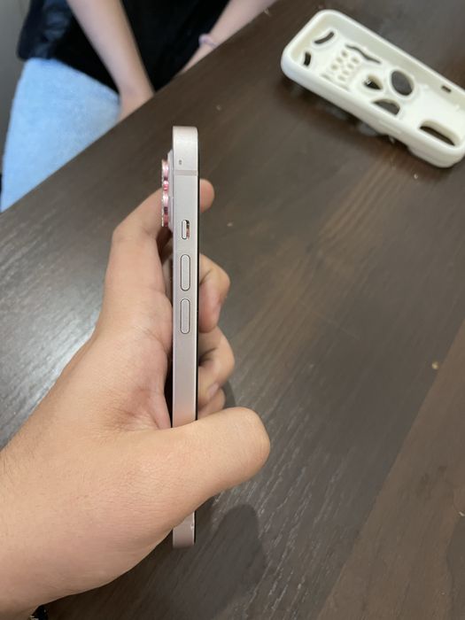 Продам айфон 13 128gb