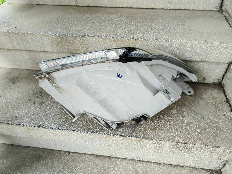 Фар Isuzu D-Max LED ляв / Фар Исузу Д-Макс Оригинален