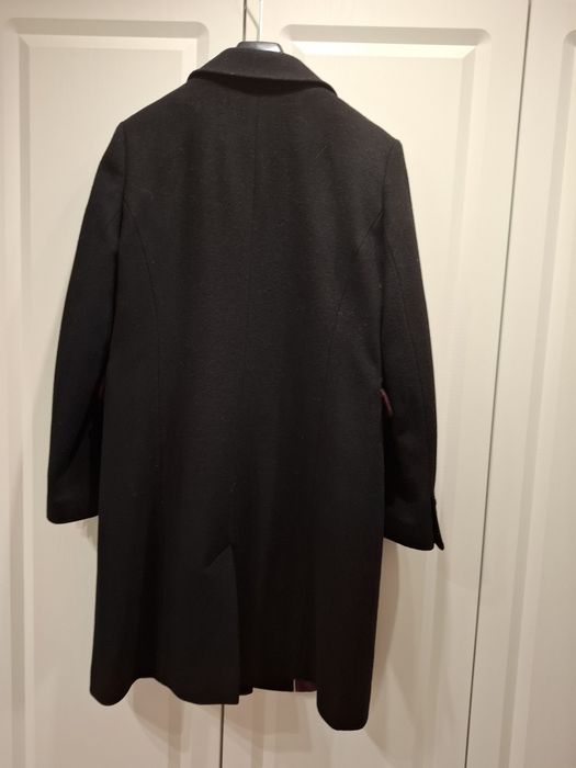 Дамско пролетно-есенно  палто на френската  марката  "Acanthe"