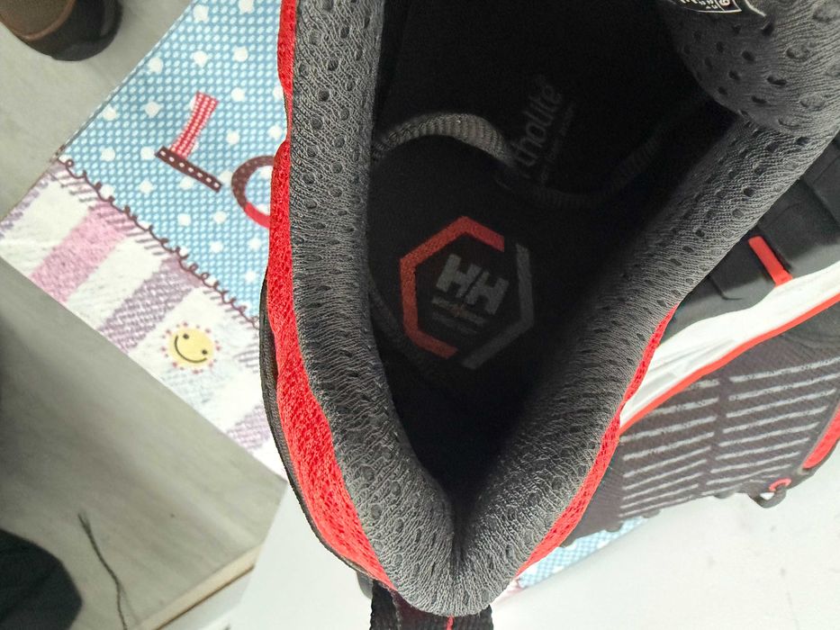 Helly Hansen Chelsea Evolution''оригинални мъжки обувки 42,5 номер