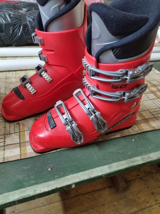 Vând clapari Salomon