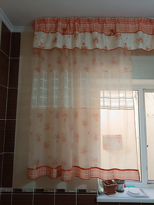 Шторы для кухни б/у