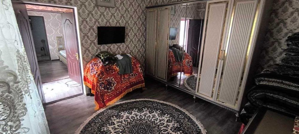 Продается дом (участок) в городе Чирчик Аккавак!