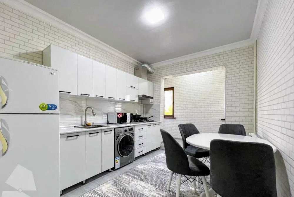 №24"Сдаётся квартира  на М.Улугбеке, Максим Горький, ор-р: Бузбазар!