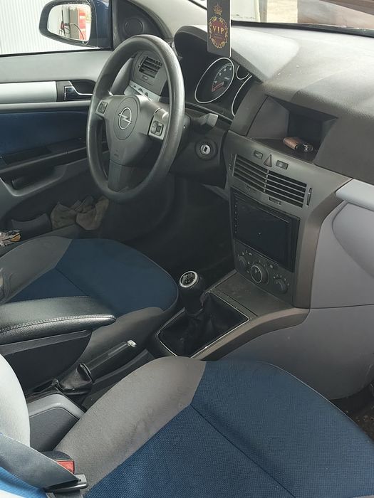 OPEL Astra 2005 — imagine 3