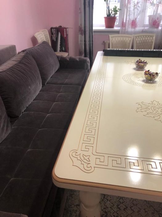 Продается СРОЧНО стол