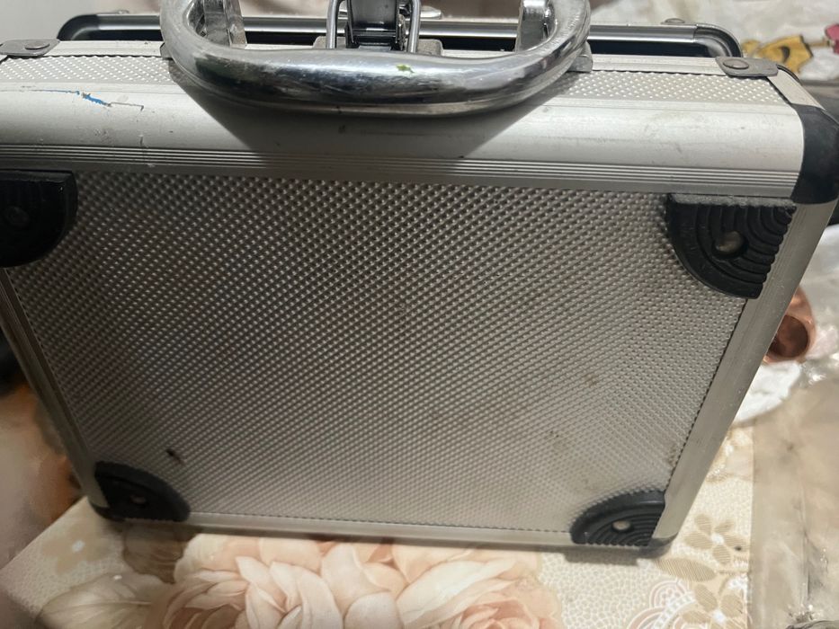 Autofiletanta  Akkuschrauber Bituri