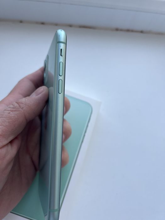 iphone 11      128gb