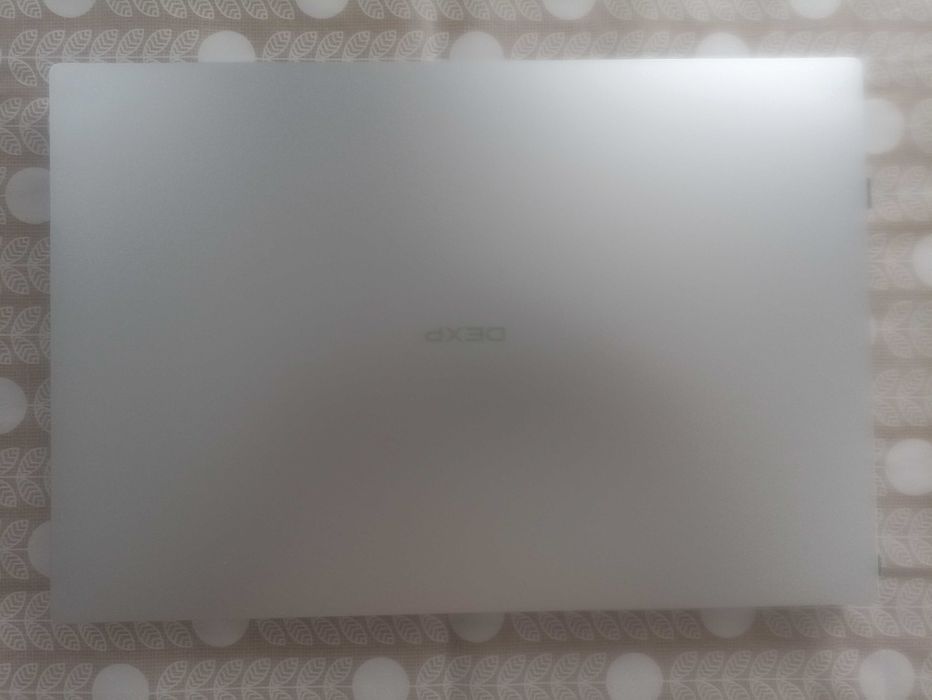 Ноутбук DEXP Aquilon