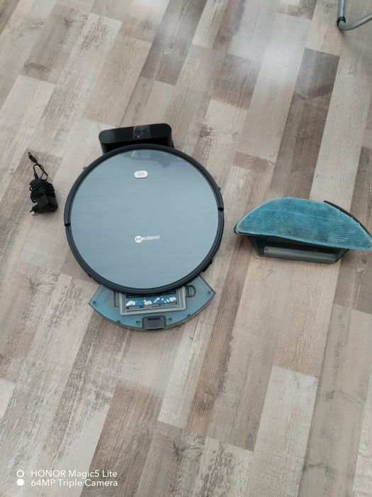 Прахосмукачка робот  Neatsvor X500