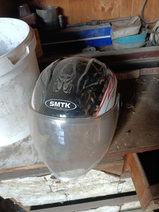 Продам шлем для мопеда