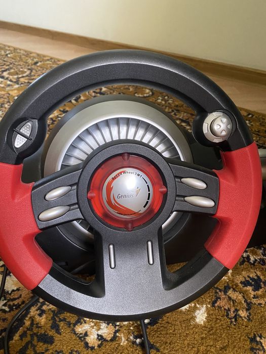 руль игровой