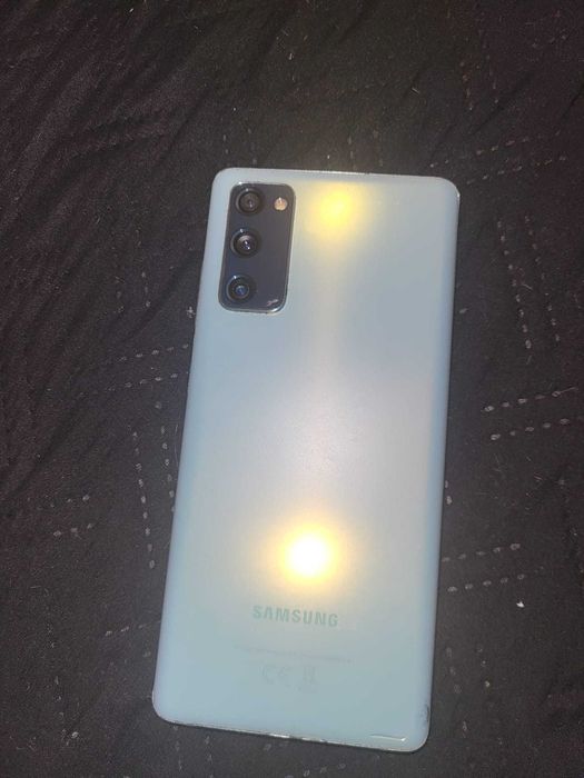 Super Samsung S20 FE Stare foarte buna . Bucuresti.