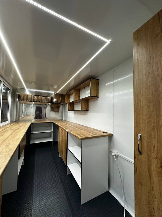 Търговски караван 4*2*2м за бързо хранене