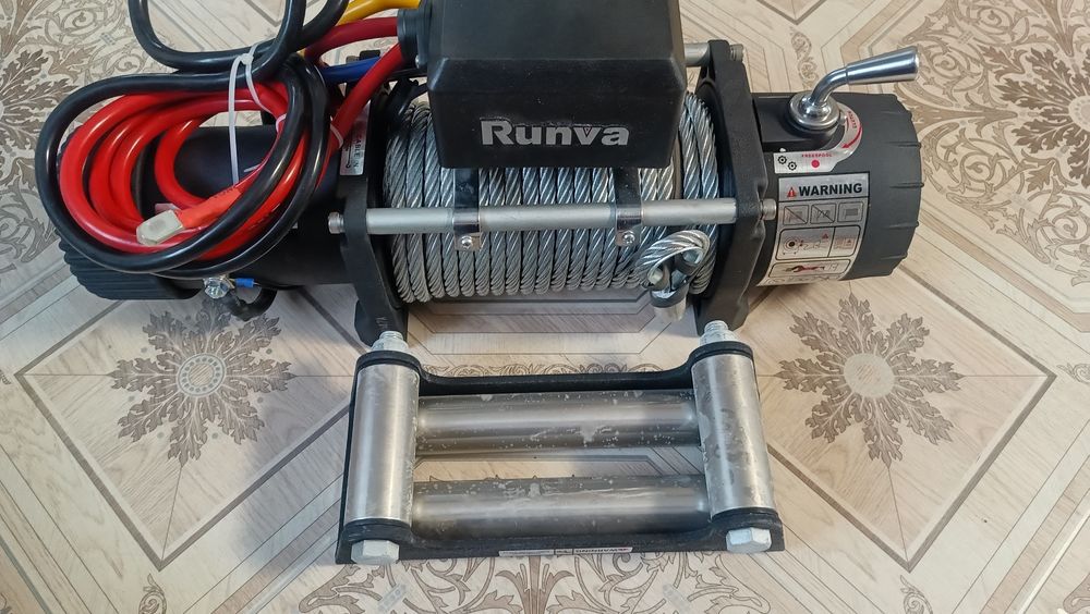 Лебедка Runva 1200-24В