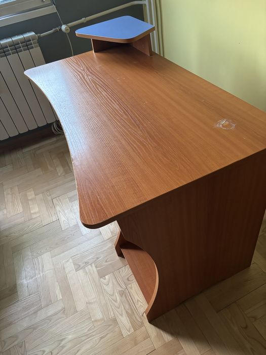Бюро за офис, стая ,спалня