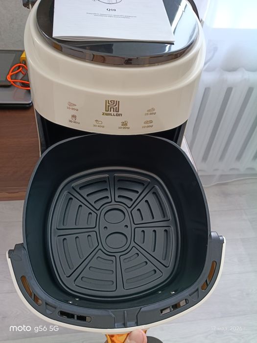 Продам Аэрогриль 8л. новая