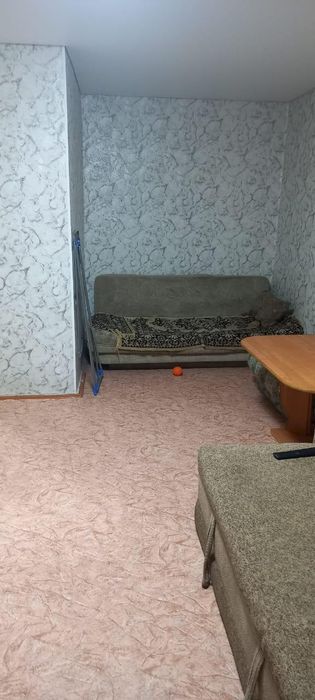 Продам 1 комн в 19 мкр