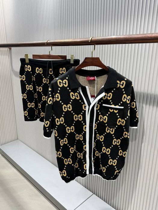 Мъжки къси екипи