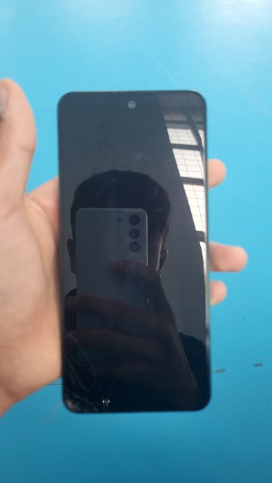 Vivo v40 lite 128гб