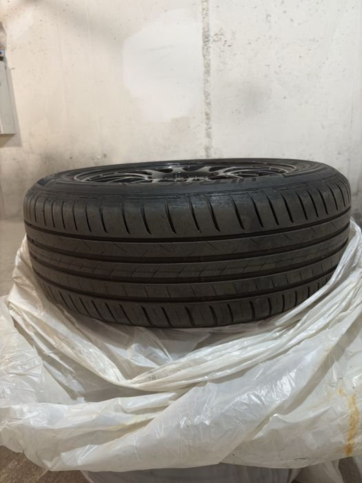 4 бр. оригинални BMW джанти с гуми Vredestein Ultrac DOT 2022