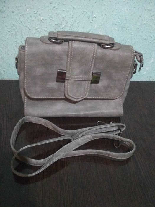 Sumka O'ziga hos dizaynda