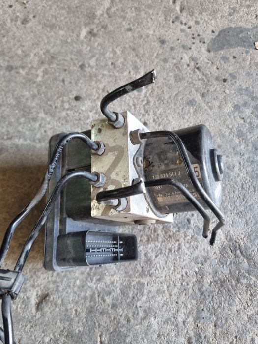 pompa ABS Vw Golf 4 1.9 tdi AXR 1J0614517J 1C0907379M