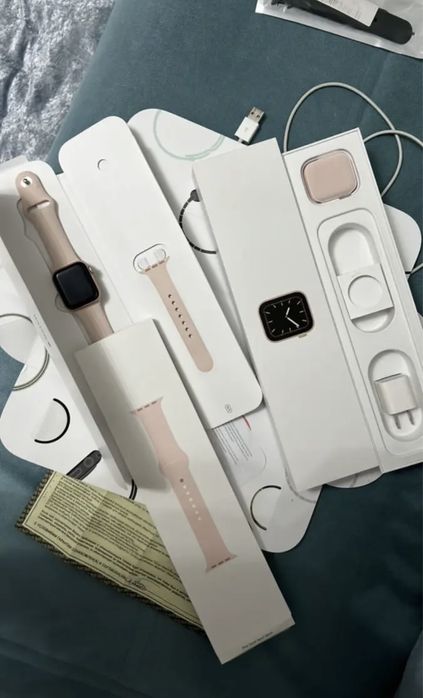 Apple watch 5, 40mm rose gold