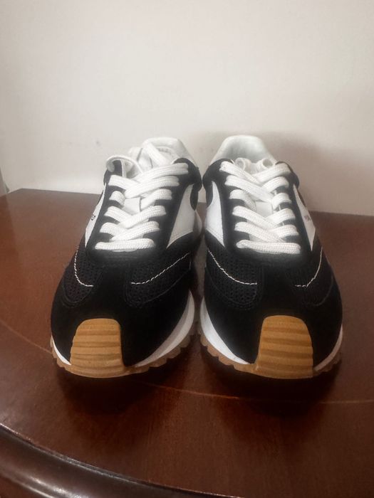 Karl Lagerfeld маратонки 37