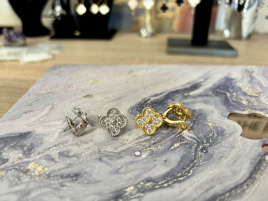 Cercei Model Van Cleef cu Clips - Model Premium