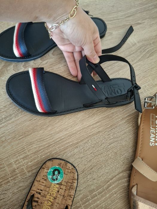 Дамски сандали и чехли Tommy