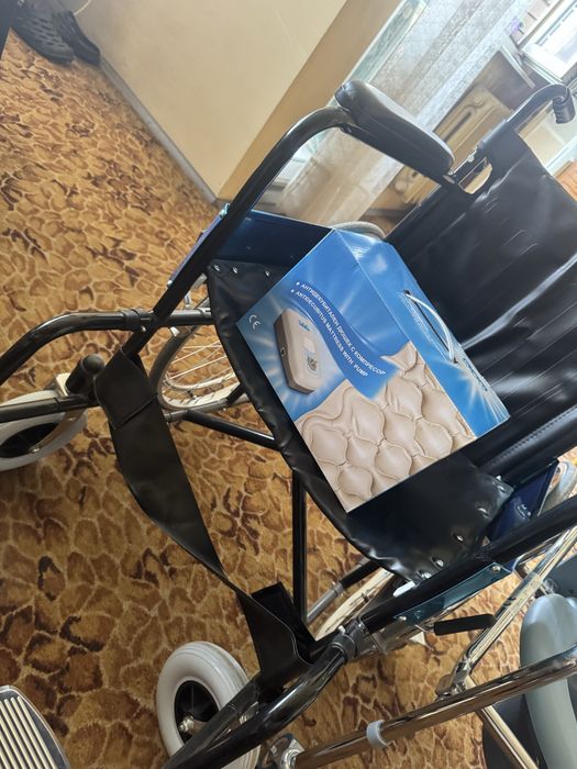 Инвалидна количка, подвижна тоалетна, кислороден концентратор и други.