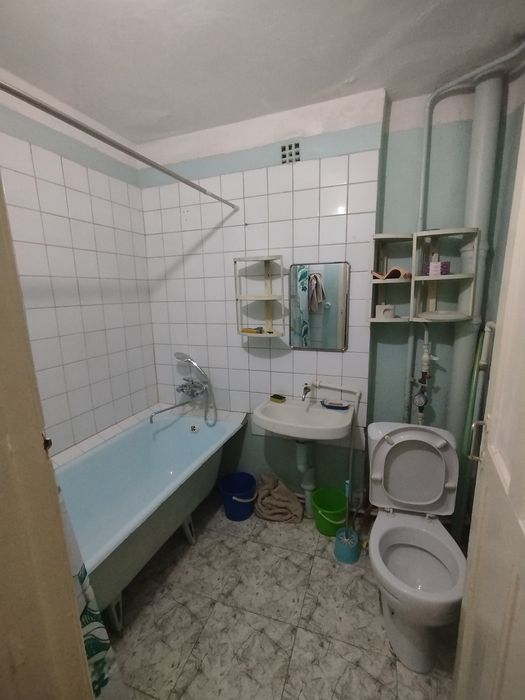 Миробод туманида 1/2/2 37кв2 сотилади