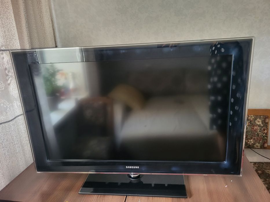 Продам телевизор!