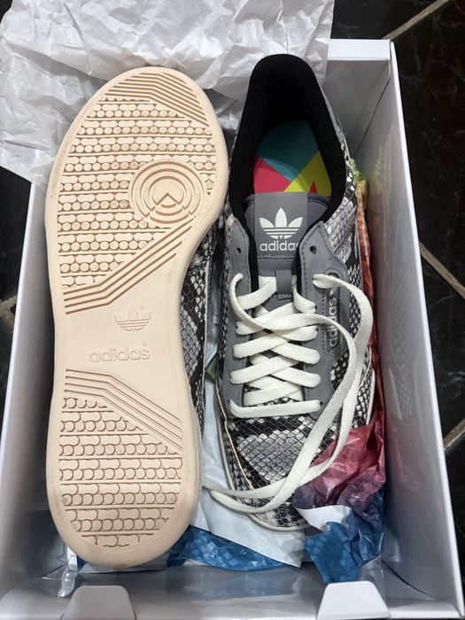 НОВИ Adidas обувки  Continental 80