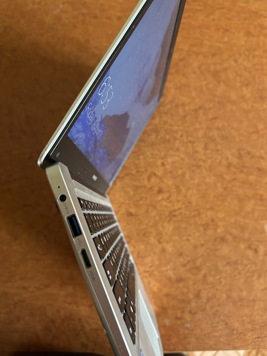 Laptop Prestigio