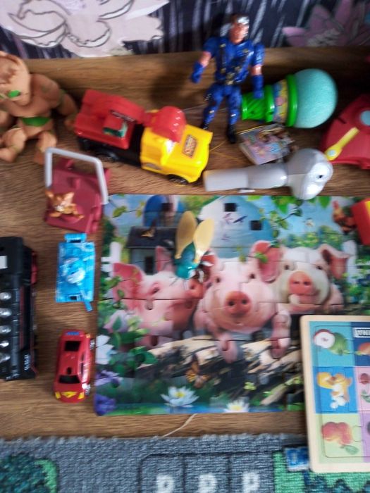 Дребни детски играчки