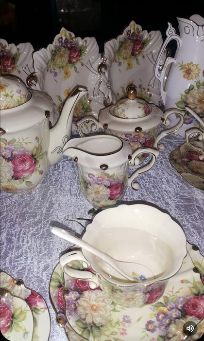 Продам чайный сервиз