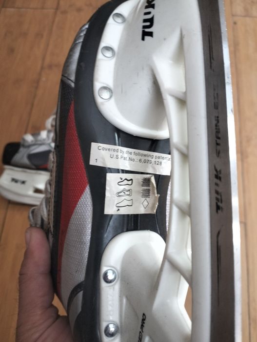 Коньки подростковые