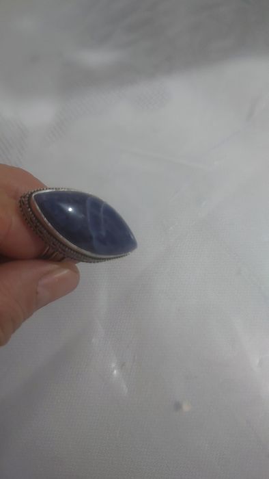 Продаю срочно  сатылады