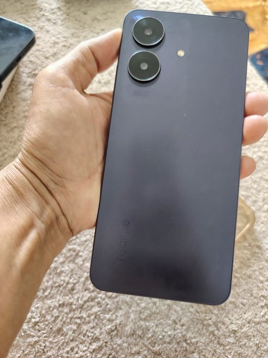 Продается телефон